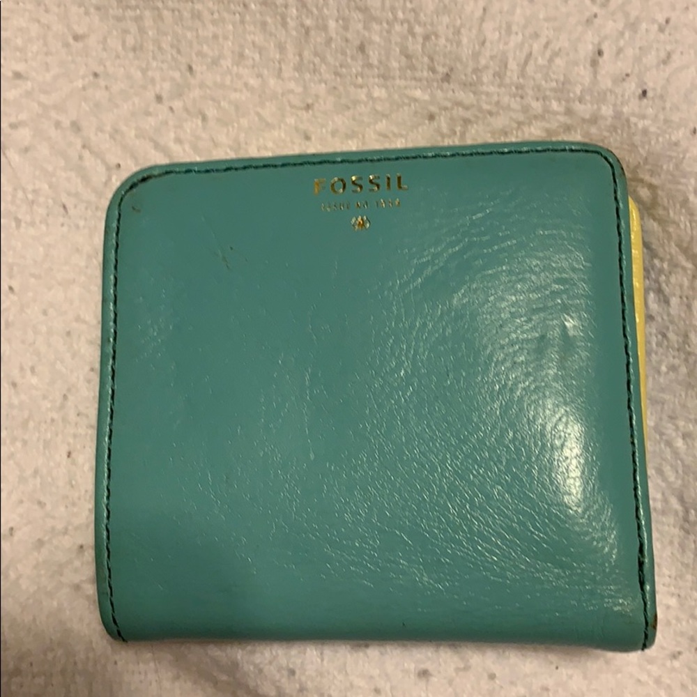 Fossil wallet